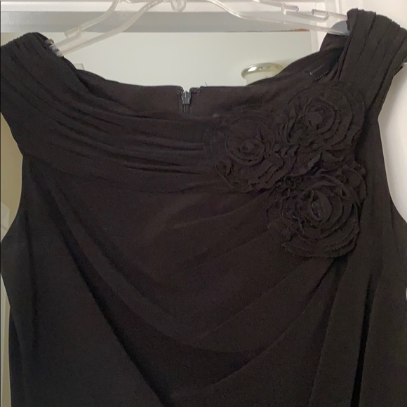 Functional black dress - Picture 2 of 4